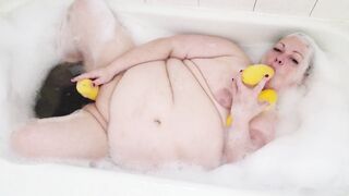BBW Bubble Bath w/ Veggie Surprise - 10 image