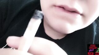 Close Up smoking - 15 image