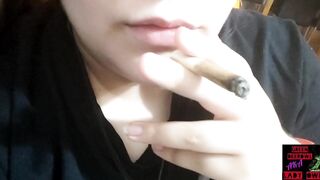 Close Up smoking - 3 image