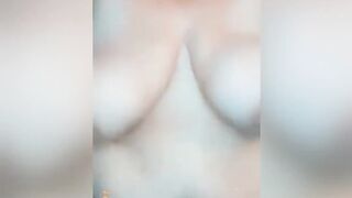 Amateur BBW Huge natural titts milf plays with titts & toy 4 er stepcousin on cam - 13 image