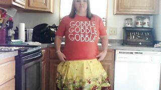 Sexy BBW Thanksgiving Mom Bakes Cookies - 11 image