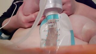 Filling up bags of MILK after pumping bbw TITTIES - 7 image