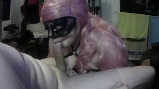 Dream stepdaughter loves to gives deepthroat blowjob to her stepdaddy