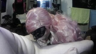 Dream stepdaughter loves to gives deepthroat blowjob to her stepdaddy