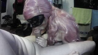 Dream stepdaughter loves to gives deepthroat blowjob to her stepdaddy