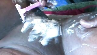 Black cunt shaved and fucked - 5 image