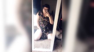 BBW Shows off Sundress - 1 image
