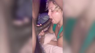 Bbw takes monster - 1 image