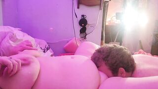 Pussy eating - 4 image