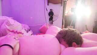 Pussy eating - 5 image