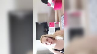 une pipe en revenant du bureau - 15 image