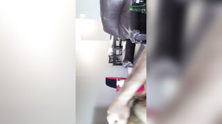 une pipe en revenant du bureau - 9 image