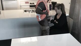 Horny Housewife Cheats With Black Construction Worker - 4 image