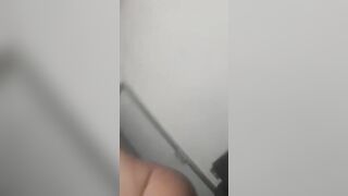 MOSTRANDO MIS GRANDES TETAS - 2 image