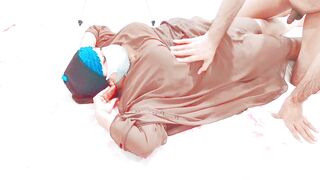Muslim Perfect Chubby is getting her boyfriend to massage Boobs inside the burqa - 10 image