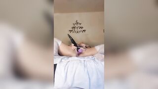 The BEST squirting orgasm I've ever given myself @ 4 mins 30 secs.