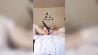 The BEST squirting orgasm I've ever given myself @ 4 mins 30 secs.