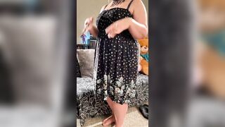 Marie's Edging Orgasm While Modeling and Dancing