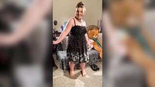 Marie's Edging Orgasm While Modeling and Dancing - 2 image