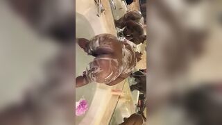 LolaMonroe twerking in bubbles - 2 image