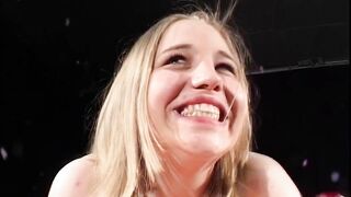 Hardcore Blowjob beim Solo Dreh - 8 image