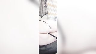 I cum so much it drips down my phat pussy