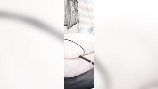 I cum so much it drips down my phat pussy