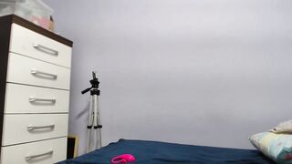 Doing a show for a fan he made an unusual request - 15 image