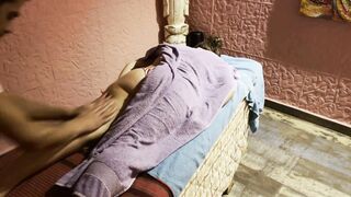 Pretty woman visited a Turkish massage parlor and received an intimate Massage with a Big ASS - 2 image