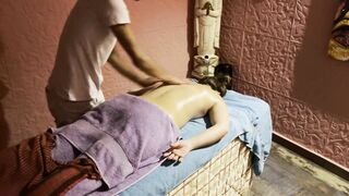 Pretty woman visited a Turkish massage parlor and received an intimate Massage with a Big ASS - 8 image