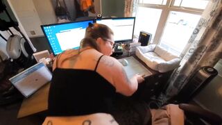 Work at home wife takes a COCK break. - 7 image