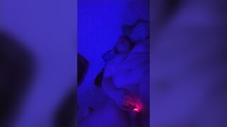 Daddy plays with my pussy - 3 image