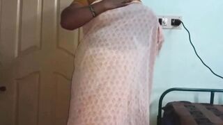 Hot Mallu Aunty Nude Selfie And Fingering For father in law