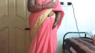 Horny Desi indian Mature Aunty Sex - 1 image