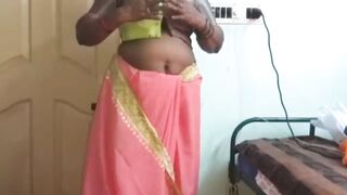 Horny Desi indian Mature Aunty Sex