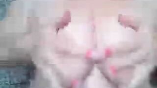 Princessfee is putting on a milfy big titty show, brushing her hair who would send me a tip?