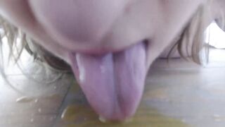 custom made (ectreme) pee video for my mistress ! get yours ! - 7 image