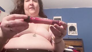 Emberlyns toy box version two - 2 image