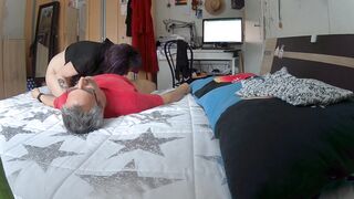 Plus de 100 minutes de sexe sous trois angles de vue. - 2 image