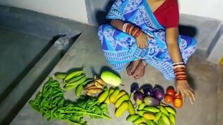 Indian Vegetables Selling Girl Hardcore Public Sex & jabardasthi chudai - 1 image