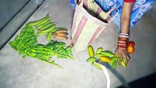 Indian Vegetables Selling Girl Hardcore Public Sex & jabardasthi chudai - 4 image