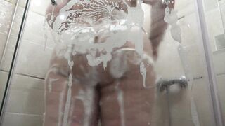 Big ass in soapy foam. Chubby beautiful milf washes in the shower and masturbates. Home fetish. - 5 image