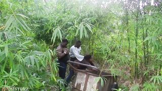 THEY CAUGHT US IN THE BATHROOM AS I TAKE MY BOYFRIEND TO FUCK ME HARDCORE - 12 image