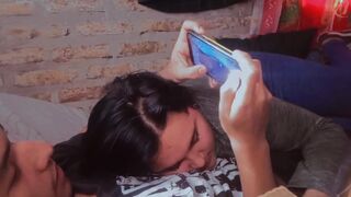 a esta putita le encanta mamarmela en momentos inoportunos