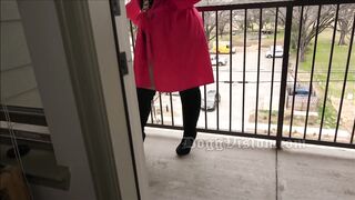 52y GILF Shows Off Wide Hips and HUGE Ass - 15 image