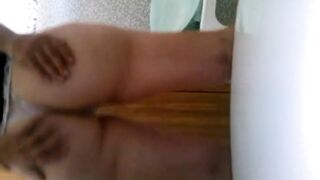 Mirelladelicia compilation TBT 20 videos april 2017 part 2, masturbation with exotic things - 14 image