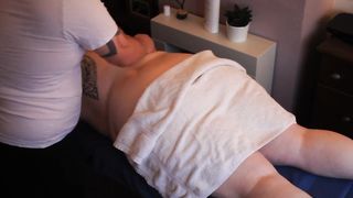 Wife Gets Happy ending from Pro Masseur - 2 image