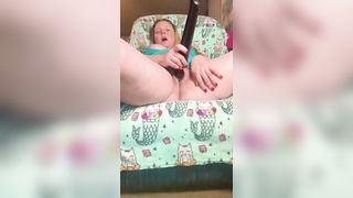 Amateur MILF Cums Quick, Multiple Times