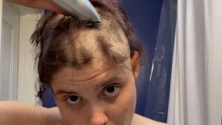 Hairless Whore - Adama Daat Amateur Fetish Head and Brow Shave - 1 image