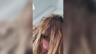 une bonne pipe avant qu'elle me grimpe dessus - 7 image